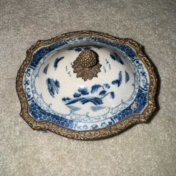 Vintage decorative dish - Picture 2 of 9